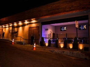 Foto de Villa Lounge em Teófilo Otoni, MG por Solutudo