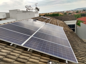 Foto de Máxima Energia Solar em Goianésia, GO por Solutudo