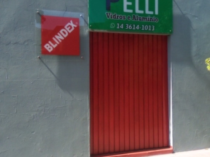 Foto de Pelli vidros e Alumínio em Pederneiras, SP por Solutudo