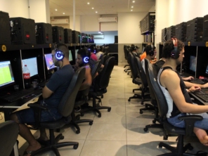Foto de Skill Lan House em Cuiabá, MT por Solutudo