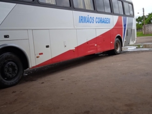 Foto de Rodoviária em Esperantina, PI por Solutudo