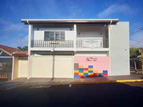 Foto de Colégio Estude+ Kids em Pederneiras, SP por Solutudo