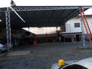 Foto de Metalúrgica e Esquadrias Montibeller em Joinville, SC por Solutudo
