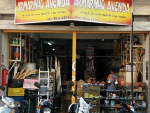 Foto de Armarinho Avenida em Viçosa, MG por Solutudo