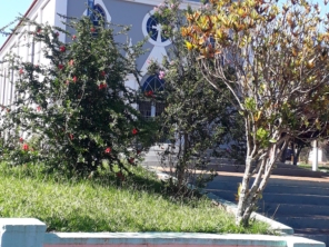 Foto de Praça Gervásio dos Santos em Pederneiras, SP por Solutudo