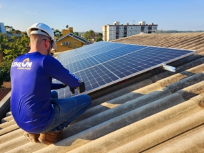 Foto de Athlon Energia Solar em Santa Cruz do Sul, RS por Solutudo