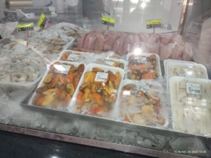 Foto de Mineiro Pescados em Caraguatatuba, SP por Solutudo