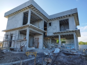 Foto de Alpha Home Construções e Reformas em Salvador, BA por Solutudo