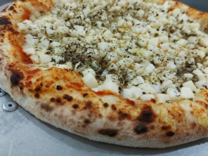 Foto de Pizzaria Delivery Pikerê em Belo Horizonte, MG por Solutudo