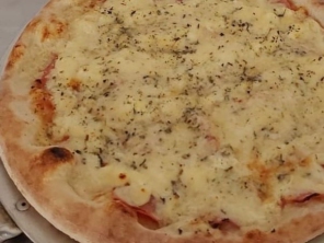 Foto de Pizzaria Delivery Pikerê em Belo Horizonte, MG por Solutudo