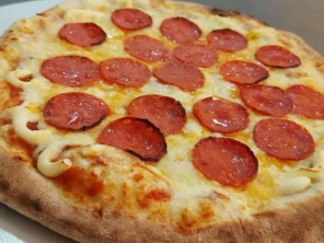 Foto de Pizzaria Delivery Pikerê em Belo Horizonte, MG por Solutudo