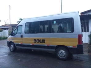 Foto de Leva e Traz Transportes em Curvelo, MG por Solutudo