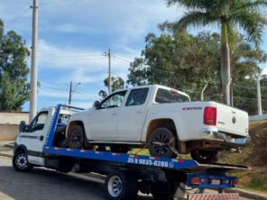 Foto de Auto socorro e locadora avenida em Paraisópolis, MG por Solutudo