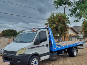 Foto de Auto socorro e locadora avenida em Paraisópolis, MG por Solutudo