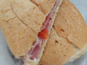Foto de Pastelaria Taco de Ouro Salgados Fritos e assados em itápolis em Itápolis, SP por Solutudo