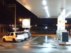 Foto de Posto Shell em Santa Cruz do Rio Pardo, SP por Solutudo