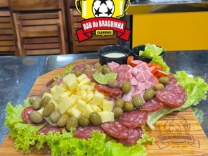 Foto de Bar do Braguinha em Pederneiras, SP por Solutudo