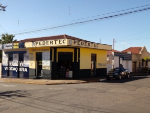 Foto de Pedertec em Pederneiras, SP por Solutudo