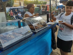 Foto de Espetinho do Robson em Santa Cruz do Rio Pardo, SP por Solutudo