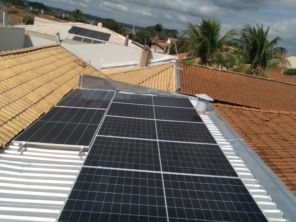 Foto de Elesol Engenharia e Energia Solar em Penápolis, SP por Solutudo