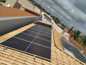Foto de Elesol Engenharia e Energia Solar em Penápolis, SP por Solutudo