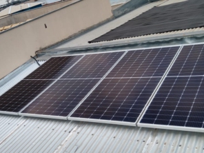 Foto de Elesol Engenharia e Energia Solar em Penápolis, SP por Solutudo