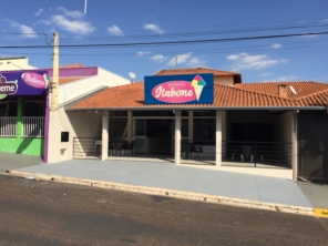 Foto de Sorveteria Itabone em Itápolis, SP por Solutudo