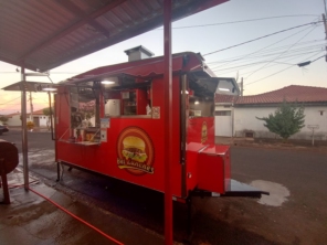 Foto de Bell Lanches em Pederneiras, SP por Solutudo