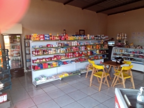 Foto de Mercearia da Cris em Santa Cruz do Rio Pardo, SP por Solutudo