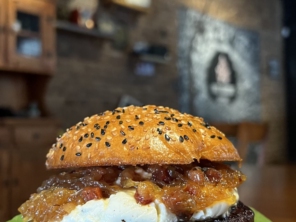 Foto de Box Smoker Barbecue em Araras, SP por Solutudo