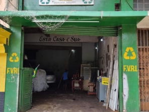 Foto de Ferro Velho e Reciclagem Itapecerica em Belo Horizonte, MG por Solutudo