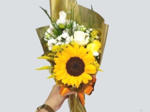 Foto de Recanto Das Flores Embu em Embu das Artes, SP por Solutudo