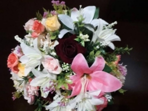 Foto de Recanto Das Flores Embu em Embu das Artes, SP por Solutudo