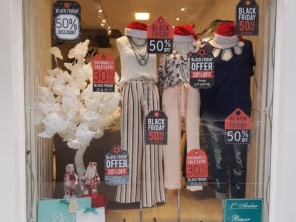 Foto de Custume Z Roupas e acessórios femininos em São Paulo, SP por Solutudo