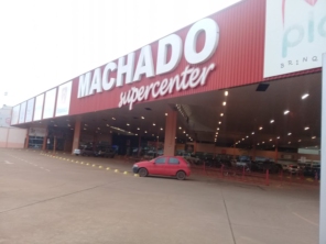Foto de Super Atacado Machado Supercenter em Sinop, MT por Solutudo