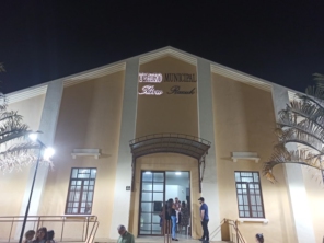 Foto de Teatro Municipal Flávio Razuk em Pederneiras, SP por Solutudo
