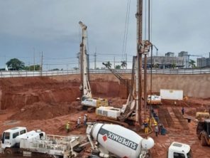 Foto de Neotech Consultoria de Edificações em Uberlândia, MG por Solutudo