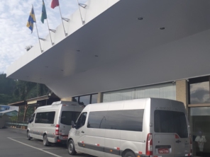 Foto de DLE TRANSPORTE EXECUTIVO em Gaspar, SC por Solutudo