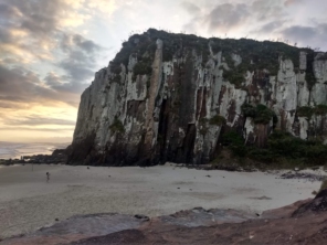 Foto de Morro da Guarita em Torres, RS por Solutudo