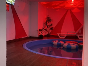 Foto de Sauna Thermas 2500 - Balneário Camboriú em Itapema, SC por Solutudo
