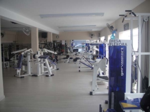 Foto de Academia Equipe Iron em Botucatu, SP por Solutudo