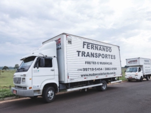 Foto de Fernando Transportes em Botucatu, SP por Solutudo