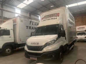 Foto de Fernando Transportes em Botucatu, SP por Solutudo