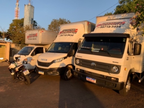 Foto de Fernando Transportes em Botucatu, SP por Solutudo
