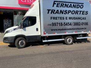 Foto de Fernando Transportes em Botucatu, SP por Solutudo