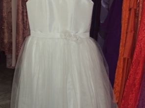 Foto de Valéria Vestidos em Botucatu, SP por Solutudo