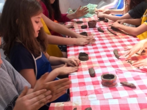 Foto de Cupcake Language Center - Unidade I em Botucatu, SP por Solutudo