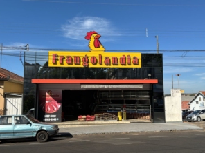 Foto de Frangolandia Botucatu em Botucatu, SP por Solutudo