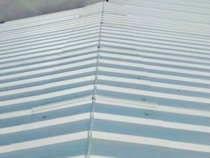 Foto de BotuPortões Serralheria em Botucatu, SP por Solutudo