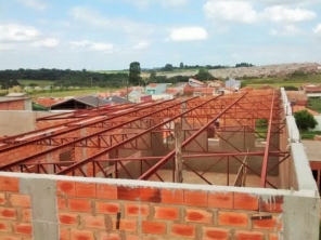 Foto de BotuPortões Serralheria em Botucatu, SP por Solutudo